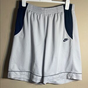 Nike Athletic Below the Knee Athletic Shorts XXL Adjustable Waistband